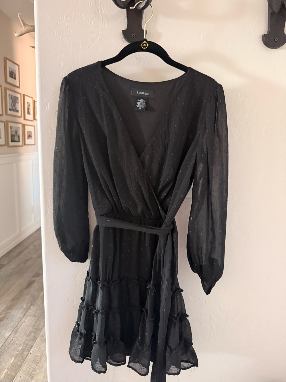 BB DAKOTA Black Long-Sleeve Tie-Waist Wrap Dress